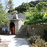 - Donja 2001d Apartamento Supetarska Draga